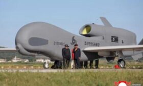 В Северной Корее похвастались копией американского беспилотника (фото)