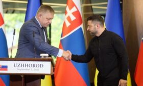 “Наделали фатальных ошибок”: Фицо предложил Украине помощь