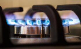 Продление ПСО для “Укрнафты” гарантирует стабильность газоснабжения, – эксперт