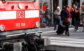 Немецкую железную дорогу поймали на «спекуляциях» с графиком: что придумали