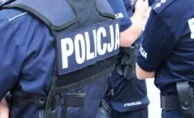 В Польше нашли вероятные обломки ракеты: работает полиция