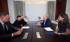 Зеленский провел переговоры с Келлогом перед встречей с Трампом (видео)