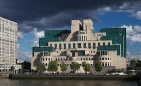 Британская разведка MI6 запускает новый портал в даркнете для вербовки шпионов из РФ