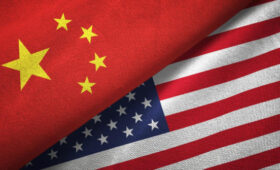 В Китае отреагировали на угрозы Трампа о введении 100% пошлин