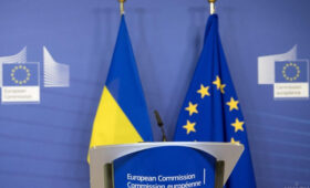 Европа должна взять на себя ответственность за предоставление Украине замороженных активов РФ, — WP