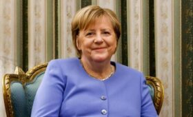 Меркель просила Украину не сопротивляться во время захвата Крыма, — экс-глава ВС Литвы