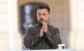 Зеленский пригрозил, что Россия почувствует сильные удары Украины