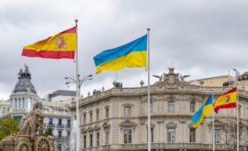 После колебаний Испания присоединяется к закупке американского оружия для Украины,- СМИ