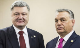 Порошенко в октябре получил почти 53 миллиона от пророссийского правительства Орбана, — декларация