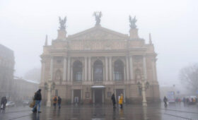 В одном из крупных городов Украины отложили отопительный сезон: мэр назвал причину