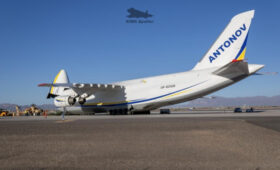 Украинский самолет Ан-124 «Руслан» доставит Индии новые вертолеты Apache (фото)