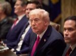 Трамп прокомментировал переговоры с Зеленским