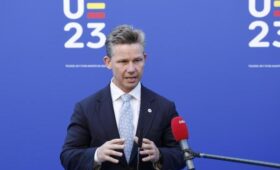 Министр обороны Швеции назвал три цели, которые Россия преследует в Европе