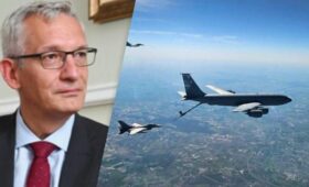 «Мы уже под огнем»: глава немецкой разведки назвал планы России в Европе