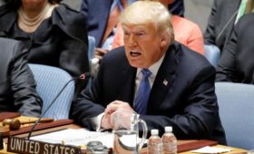 Взбеженный Трамп анонсировал резкую эскалацию торговой войны с Китаем