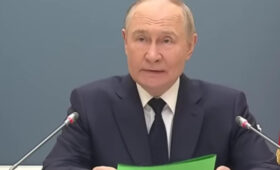 «Это им дорого будет стоить»: Путин отреагировал на введение санкций США и ЕС против РФ