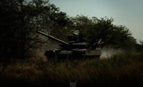 Ни «пряник», ни «кнут» США не способны быстро завершить войну в Украине, — Foreign Policy