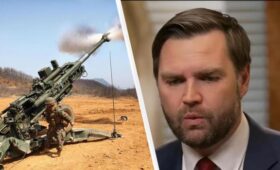 Кортеж Вэнса пострадал от взрыва снаряда на военной базе США, — NYT