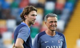 «Проблема для защитника стоимостью €60 млн»: Забарного жестко раскритиковали во Франции