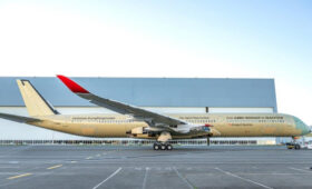 В Европе собрали авиалайнер для сверхдальних рейсов, который сможет быть в воздухе до 22 часов