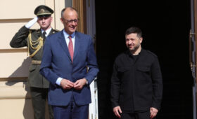 Германия увеличит финансовую помощь Украине на 3 млрд евро, — Reuters