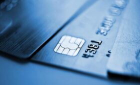 Банки заблокируют каждого третьего: юрист рассказал о рисках создания реестра «дропов»