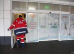 Ссора переросла в стрельбу: во львовской школе произошел конфликт между родителями учеников