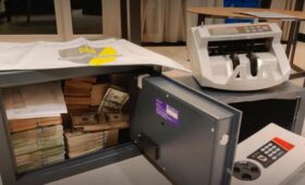 Коррупция в энергетике: Миндича и Цукермана внесли в базу «Миротворец»