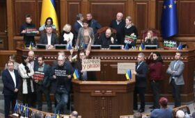 Рада проголосовала, чтобы Свириденко, Галущенко и Гринчук прибыли в парламент