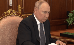 Для Путина создали три одинаковых кабинета, но «спалились» деталями, — СМИ