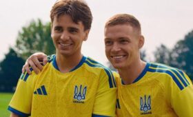 С уважением к истории: представлена новая форма сборной Украины по футболу (фото)