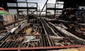 Херсонская ТЭЦ приостановила работу после обстрелов РФ: без тепла — сотни домов