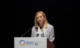 «Логистический вопрос»: правительство Мелони разделилось из-за продолжения помощи Украине