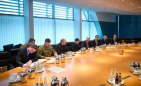 План США предусматривает, что Украина должна отступить с 14% территории Донбасса, — Axios