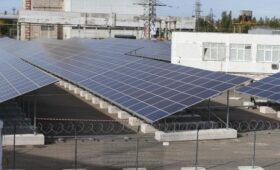 Люди массово избавляются от солнечных панелей: эксперты объяснили, что произошло