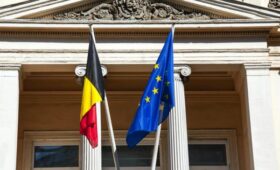 Бельгия станет «новой» Венгрией: ЕС угрожает Брюсселю изоляцией из-за кредита для Украины