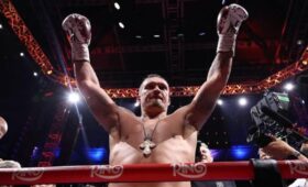Усик отказался от боя со звездным боксером, — Boxing News