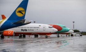 Лоукостеры на низком старте: FT выяснила, какие авиакомпании и когда вернутся в Украину