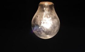 Правительство обещает сократить отключения света для населения: приняли ряд важных решений