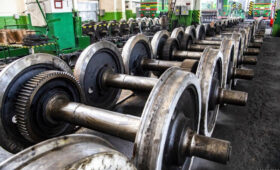 Беспилотники атаковали станцию «Ковель»: повреждены локомотив и грузовой вагон