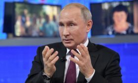 Путин выиграл битву нарративов: аналитик о переговорах в Москве