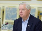 Путин будет продолжать захватывать Донбасс силой, пока мы не усилим давление, — сенатор Грэм