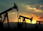 Цены на нефть отреагировали на переговоры Трампа и Зеленского о завершении войны