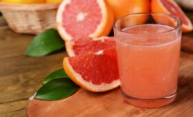 Диетологи назвали 8 продуктов, в которых витамина С намного больше, чем в грейпфруте