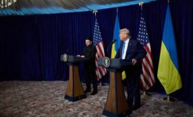 Трамп заявил о готовности встретиться с Зеленским в Давосе