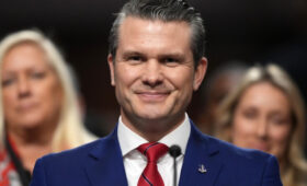 Министр обороны США не приедет на ключевую встречу НАТО, — Politico