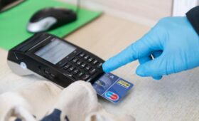 63% украинцев боятся замораживания счетов — опрос компании Active Group и информагентства Hronikers