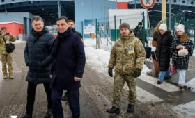 В пункте пропуска «Ужгород» на границе со Словакией открыли пешеходную полосу движения