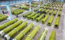 КНДР почти втрое увеличит выпуск управляемого оружия