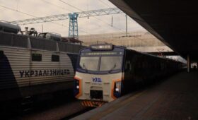 В долгосрочной стратегии УЗ должна отказаться от тарифного давления и перейти к реформам, — депутаты